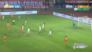 三明队球员解围失误，江泽源笑纳大礼！厦门队2-0领先了！